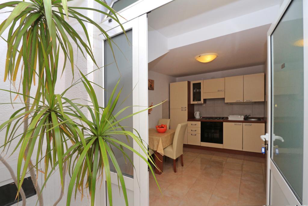 Apartments Andrijasevic Makarska Exterior photo