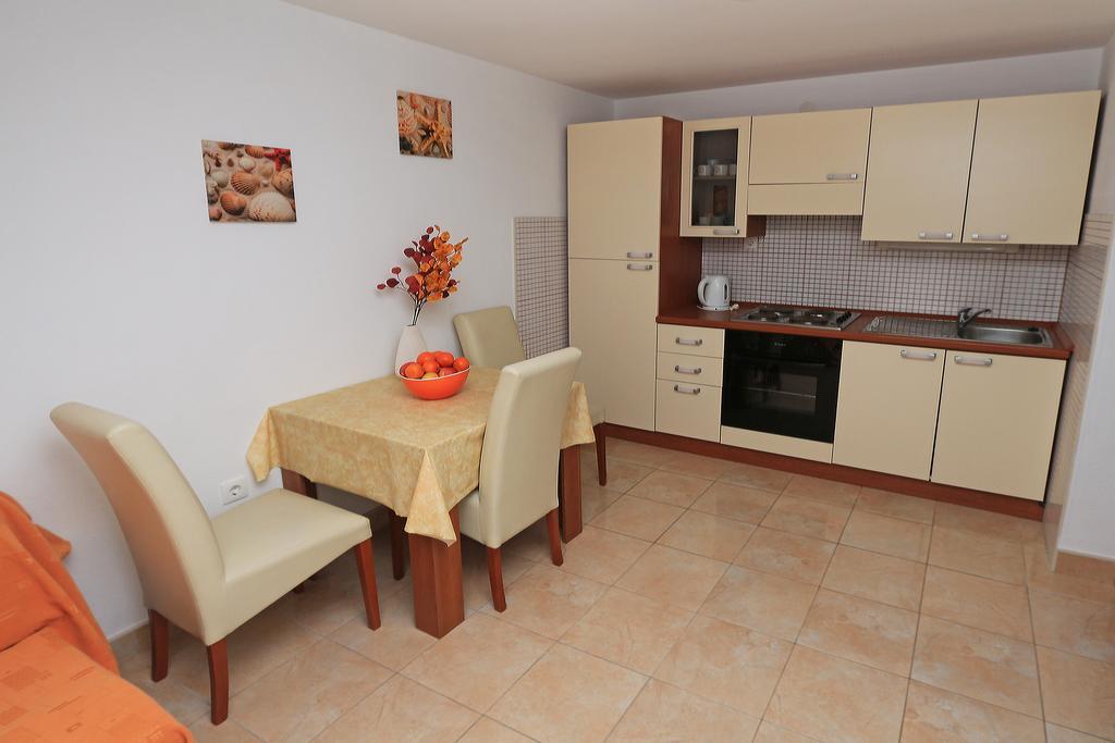 Apartments Andrijasevic Makarska Exterior photo