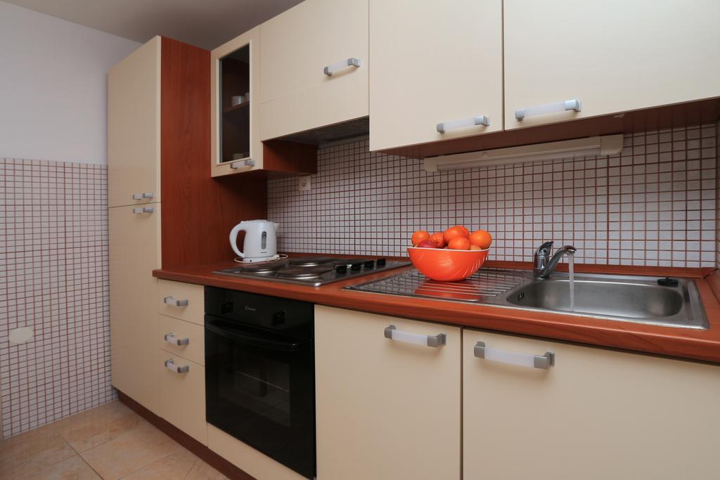 Apartments Andrijasevic Makarska Exterior photo