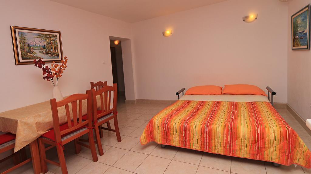 Apartments Andrijasevic Makarska Exterior photo
